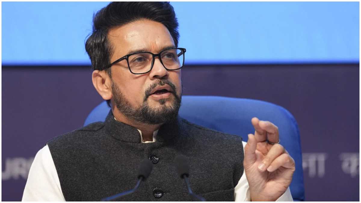 अनुराग ठाकुर ने बंगाल में मीडिया की आजादी पर हमले की निंदा की